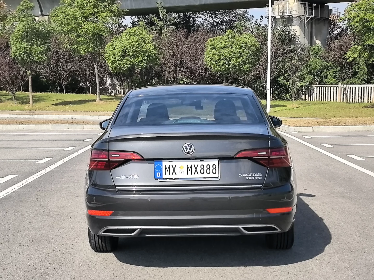 Volkswagen Sagitar