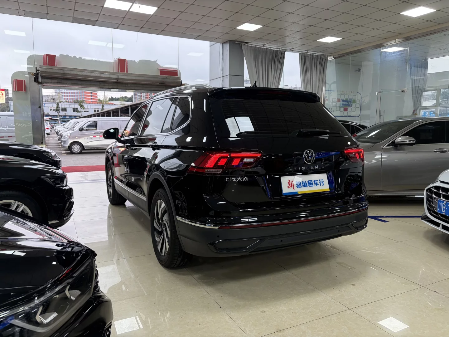 Volkswagen Tiguan L