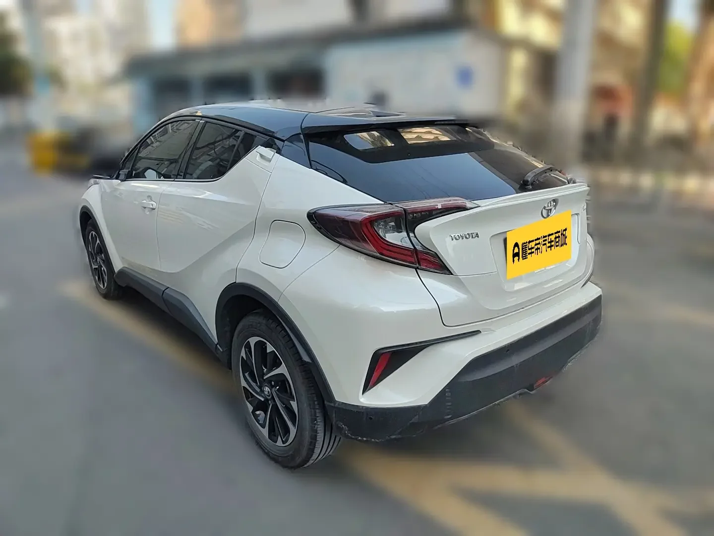 Toyota C-HR Hybrid