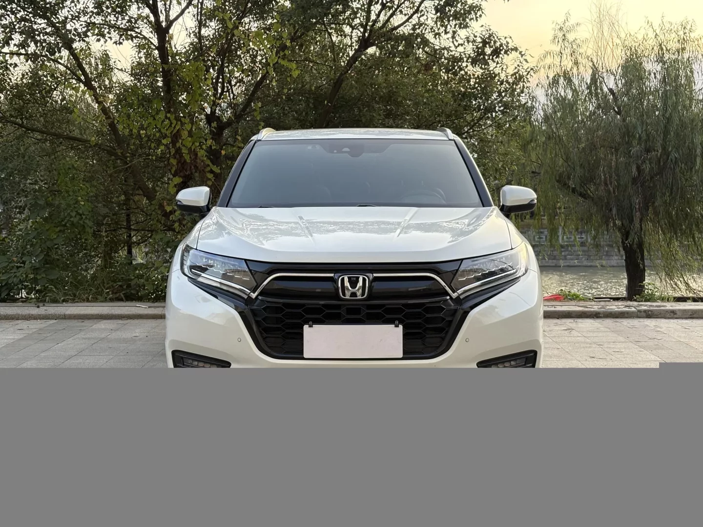 Honda UR-V