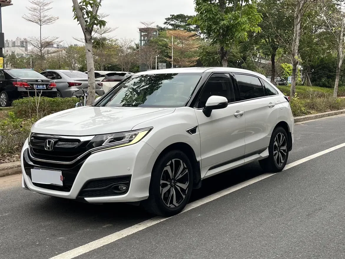 Honda UR-V