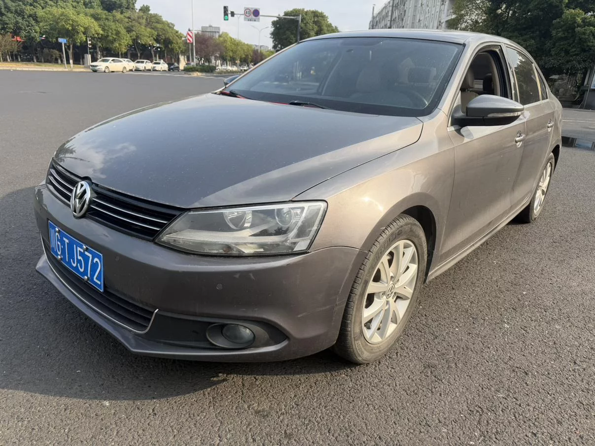 Volkswagen Sagitar
