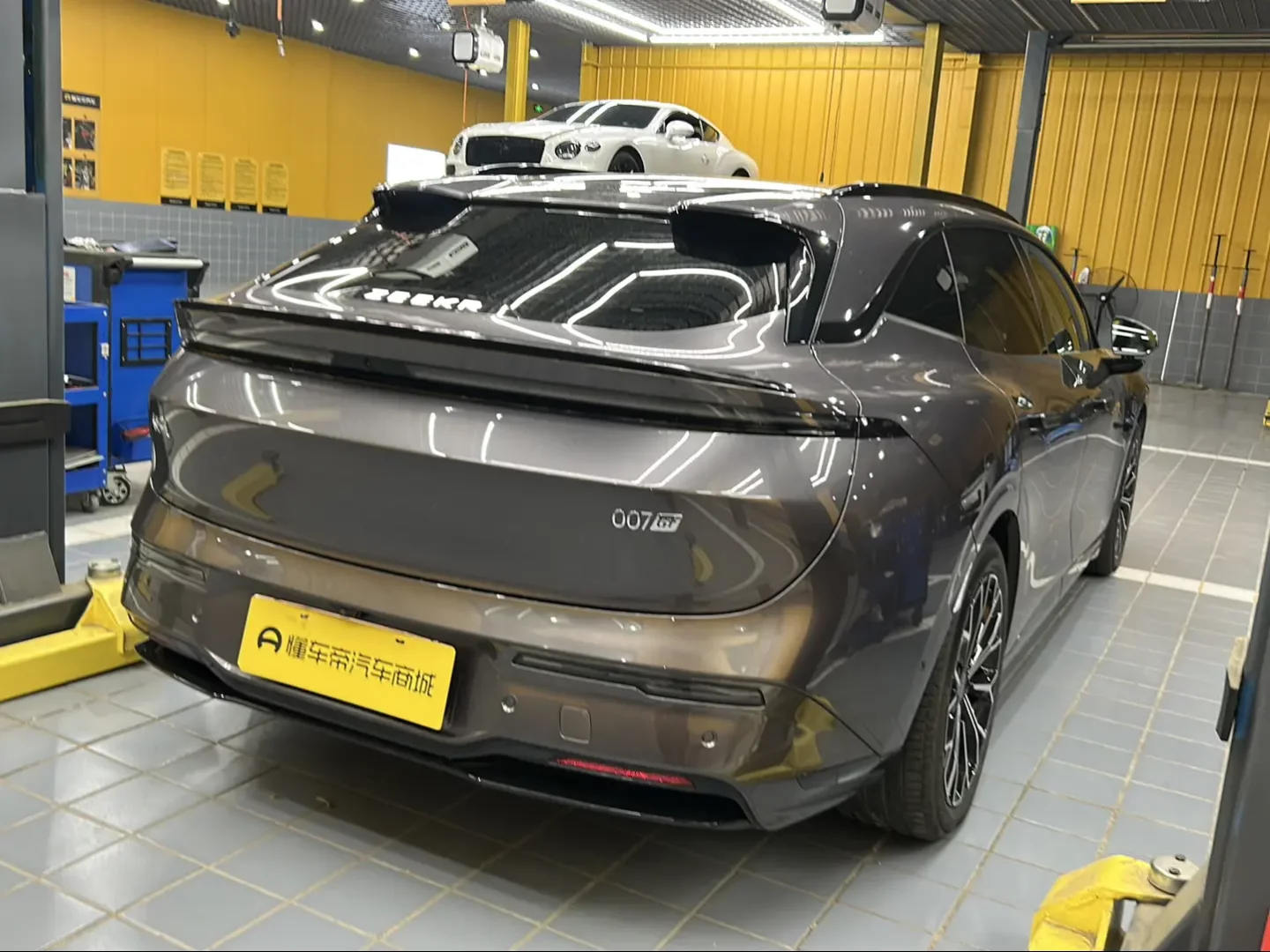 ZEEKR 007GT