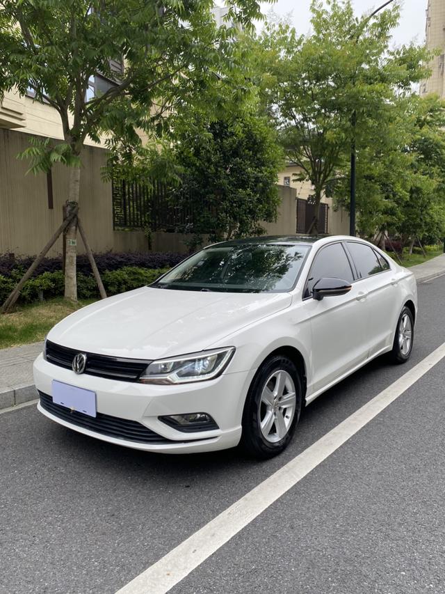 Volkswagen Lingdu