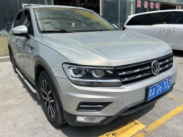 Volkswagen Tiguan L