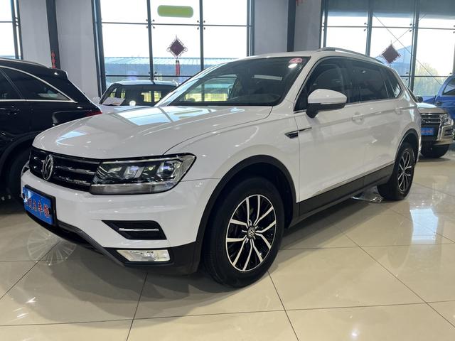 Volkswagen Tiguan L