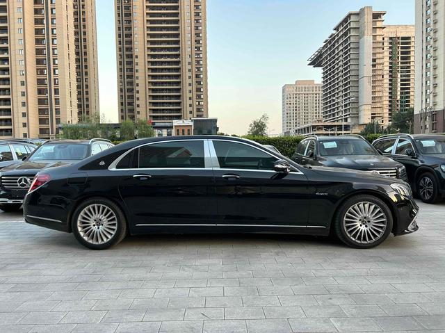 Mercedes-Benz Maybach S-Class