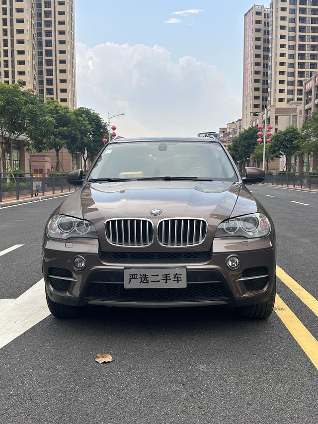 BMW X5 (imported)