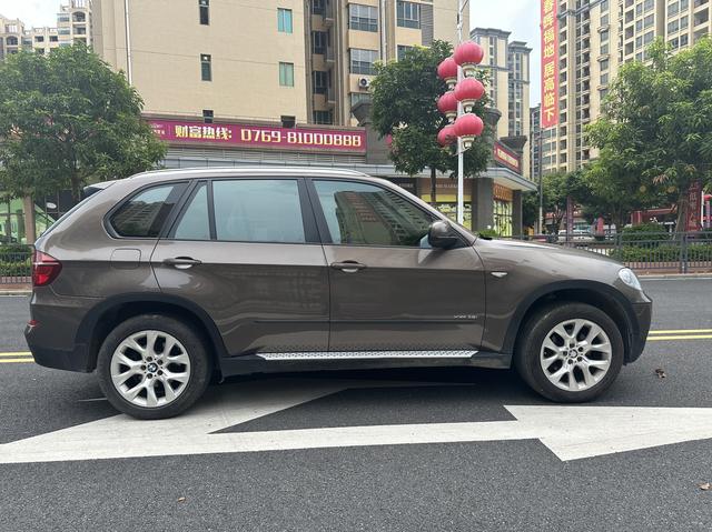 BMW X5 (imported)