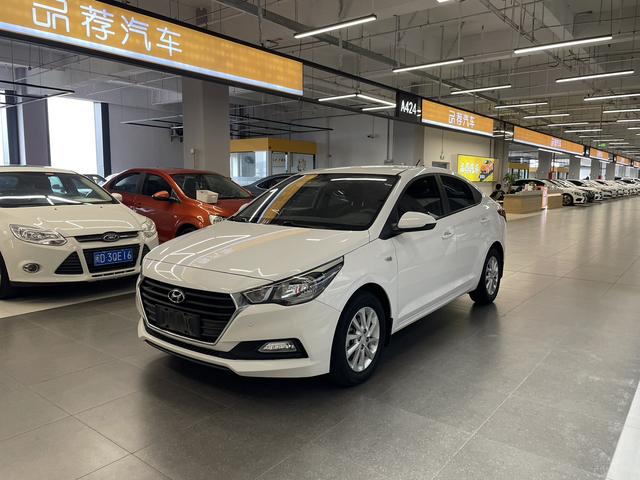 Hyundai Accept