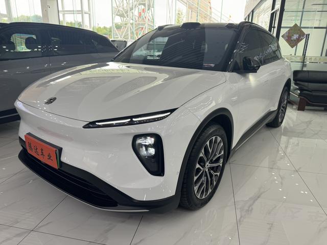 NIO ES6