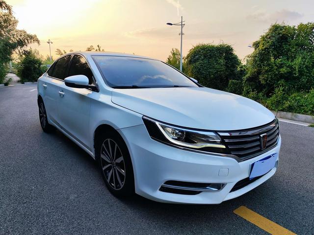 Roewe i6