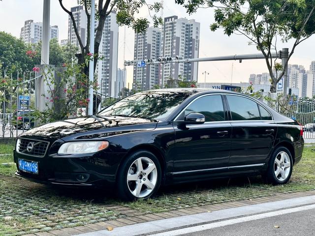 Volvo S80L