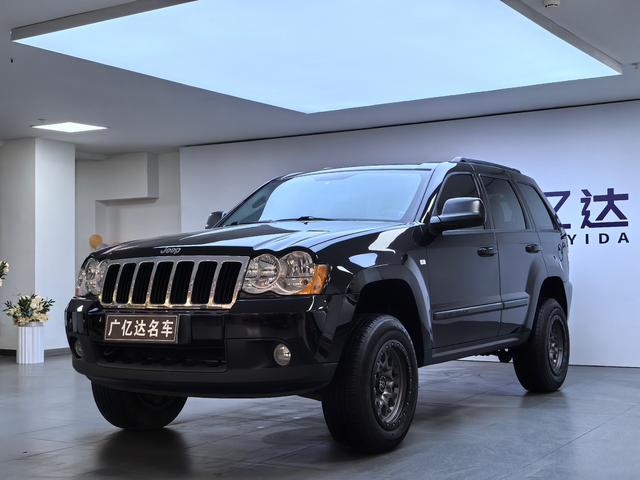 Jeep Grand Cherokee (imported)