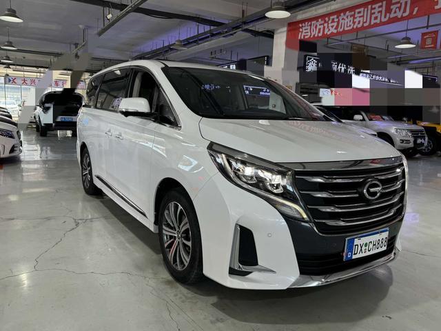 GAC Trumpchi M8