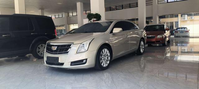 Cadillac XTS