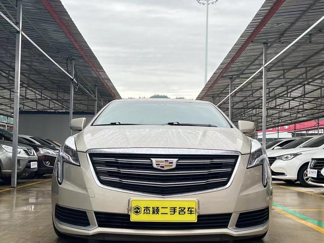 Cadillac XTS