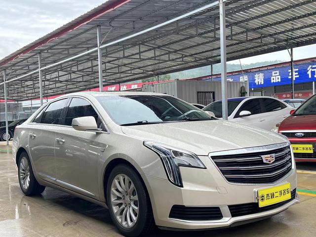 Cadillac XTS