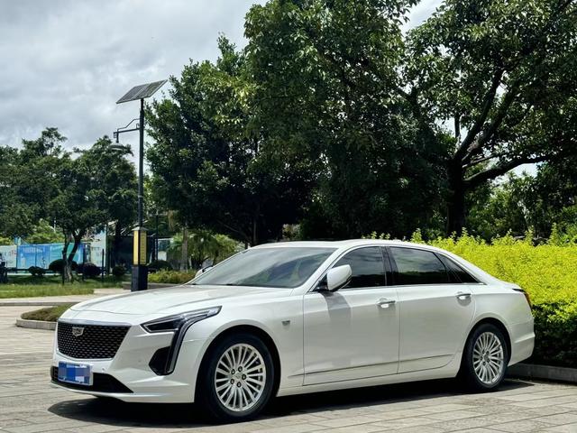 Cadillac CT6