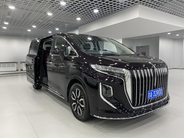 Hongqi HQ9