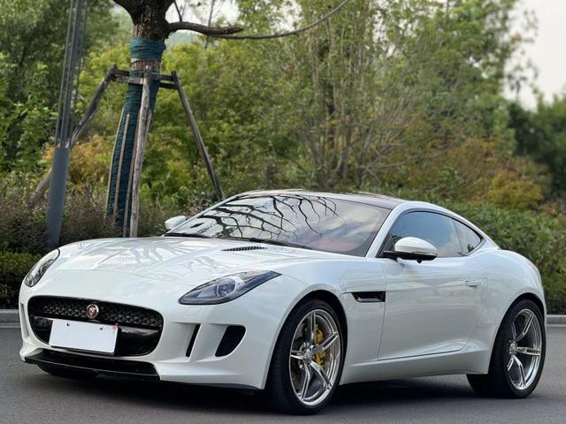 Jaguar F-TYPE