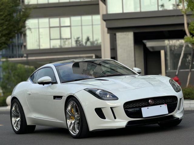 Jaguar F-TYPE