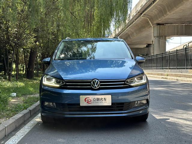 Volkswagen Touran L