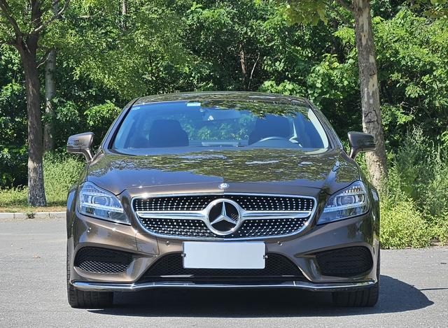 Mercedes-Benz Mercedes Benz CLS