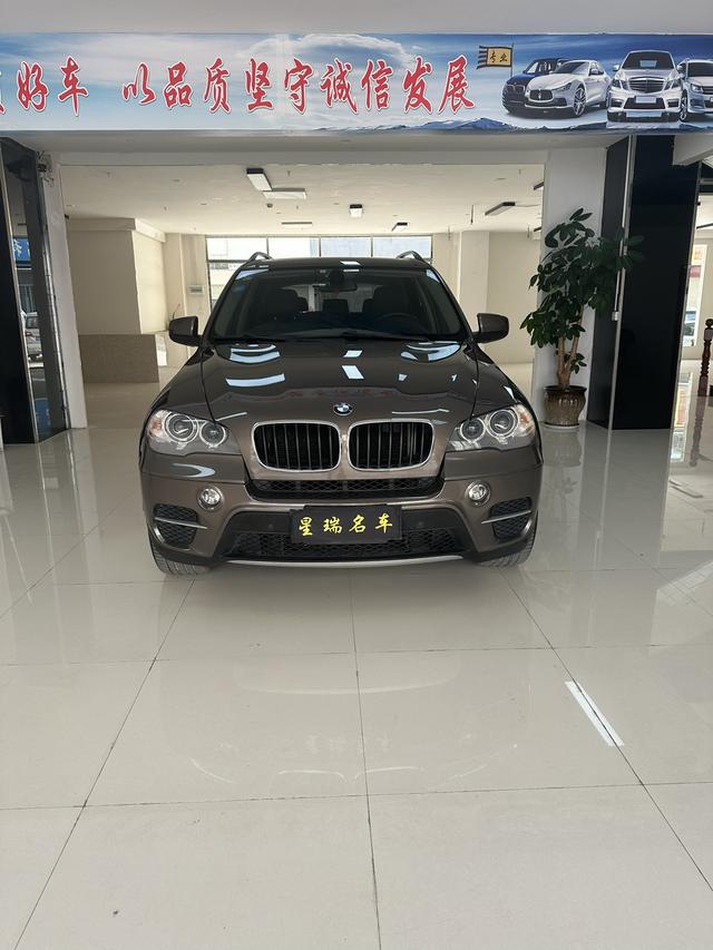 BMW X5 (imported)