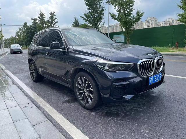 BMW X5 (imported)