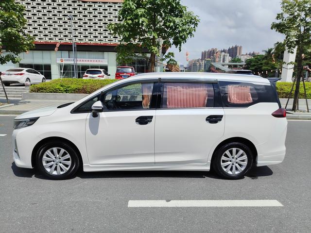 GAC Trumpchi M6