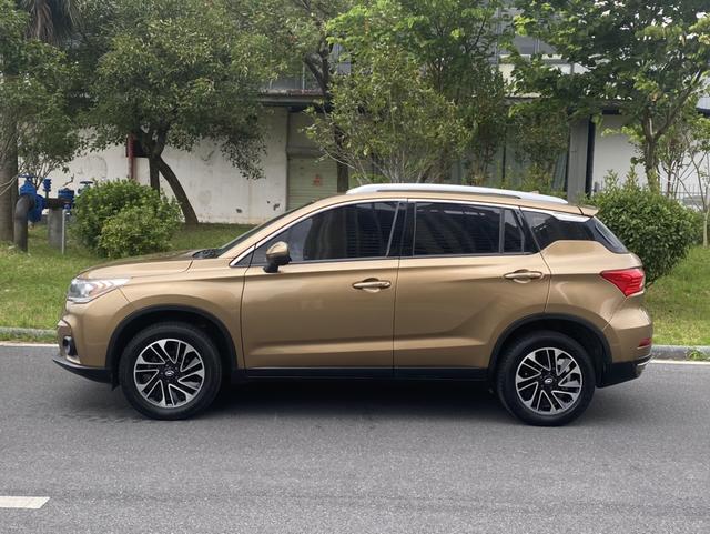 GAC Trumpchi GS4