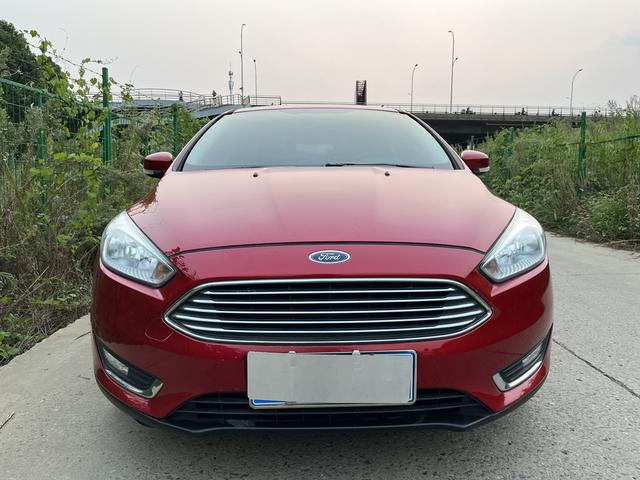 Ford Fox