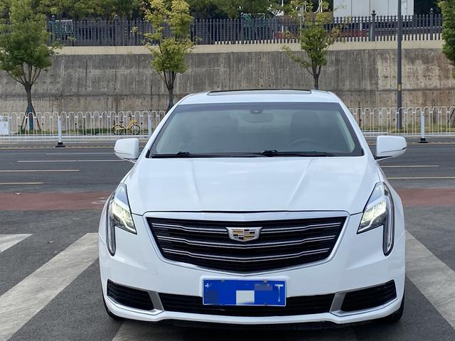 Cadillac XTS