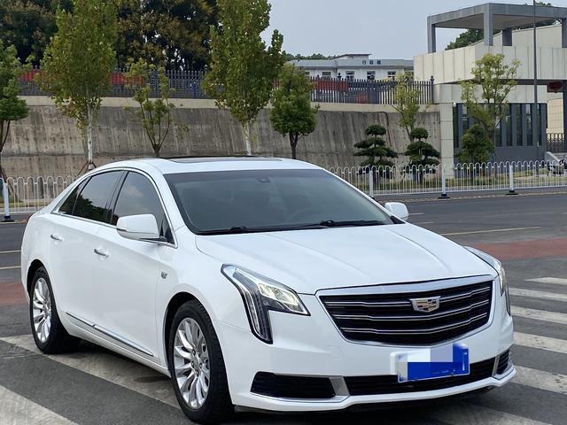 Cadillac XTS