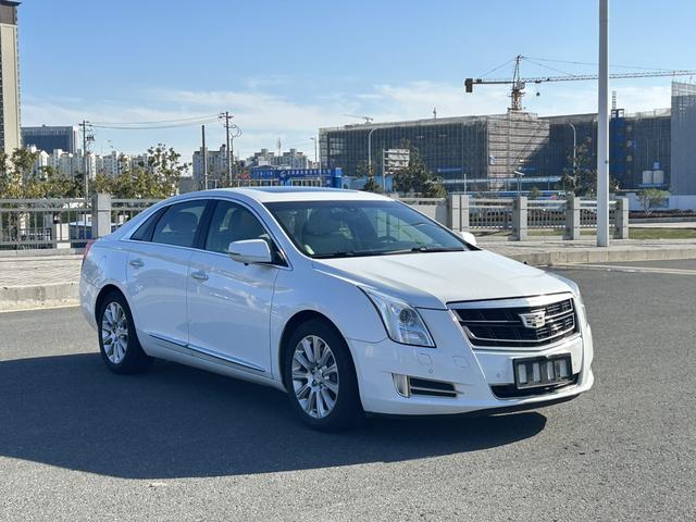 Cadillac XTS