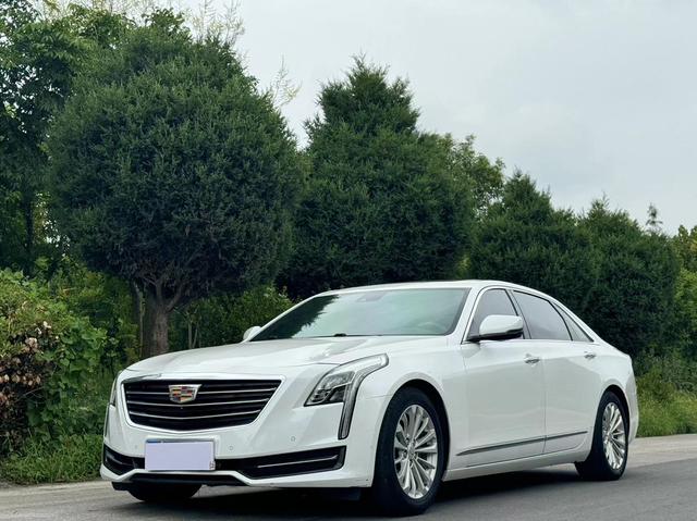 Cadillac CT6