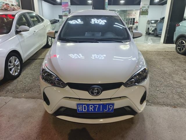 Toyota YARiS L Enjoy