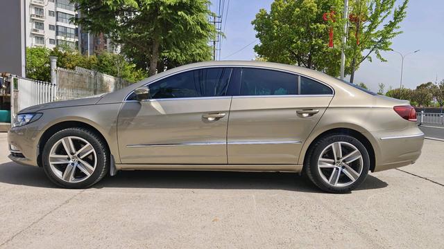 Volkswagen CC