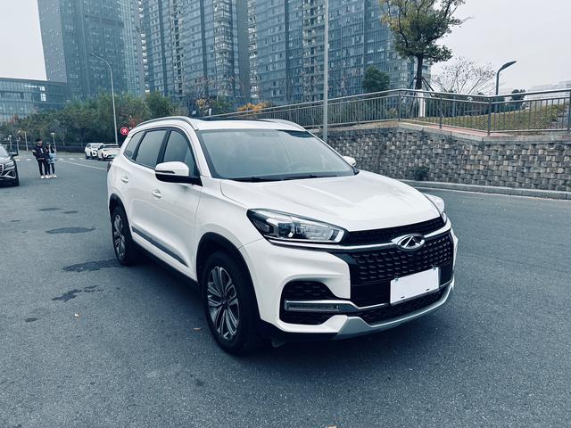 Chery Tiggo 8