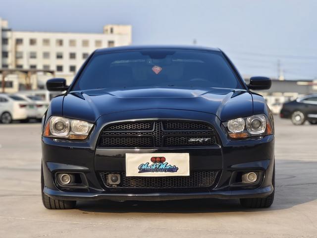 Dodge Charger SRT