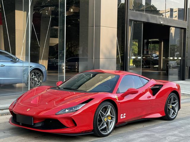 Ferrari F8