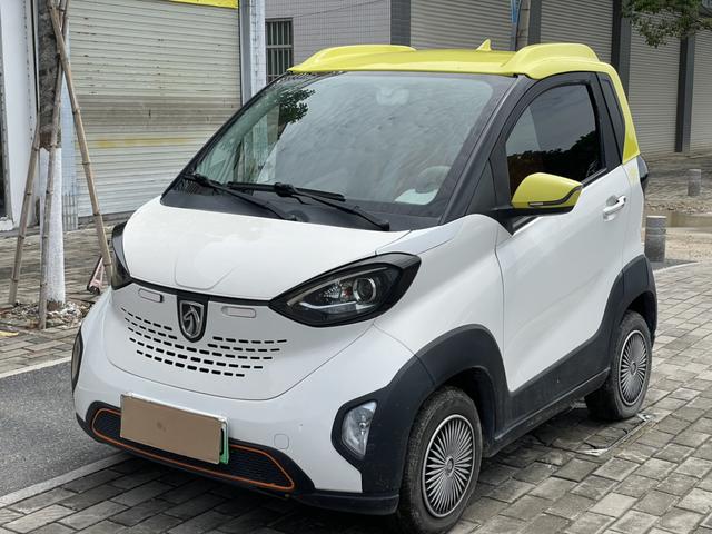 Baojun E100