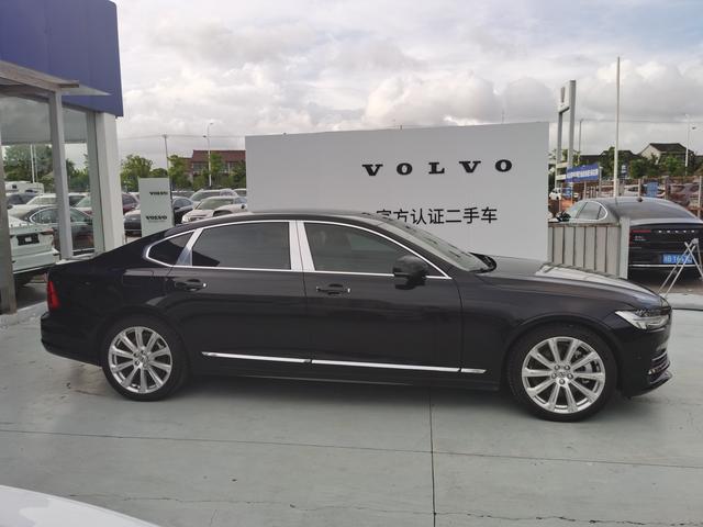 Volvo S90 PHEV