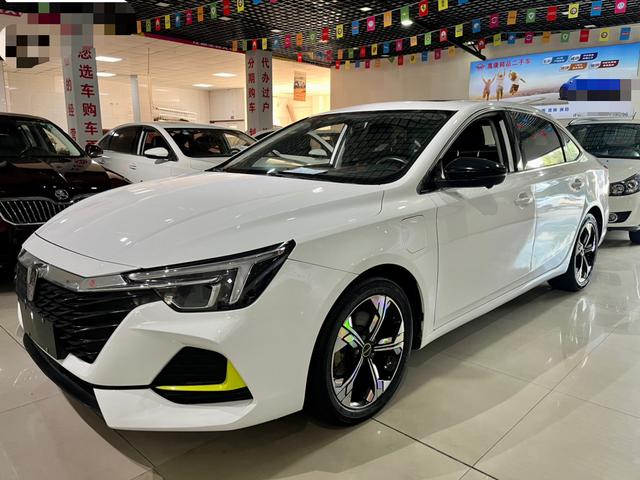 Roewe ei6 MAX