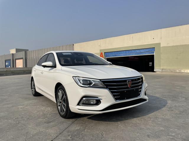 Roewe i5