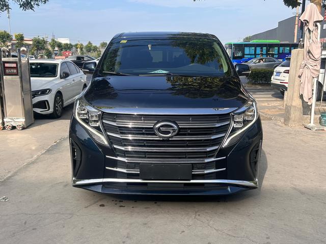 GAC Trumpchi M8