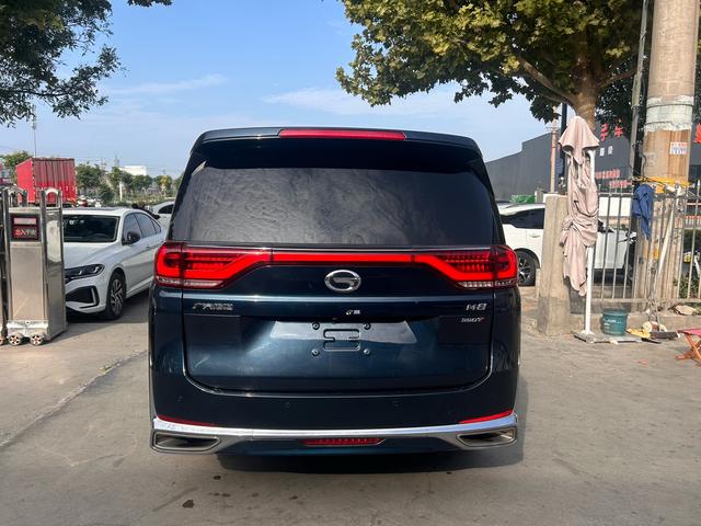 GAC Trumpchi M8