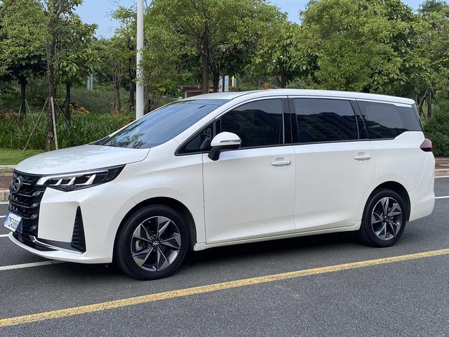 GAC Trumpchi M6