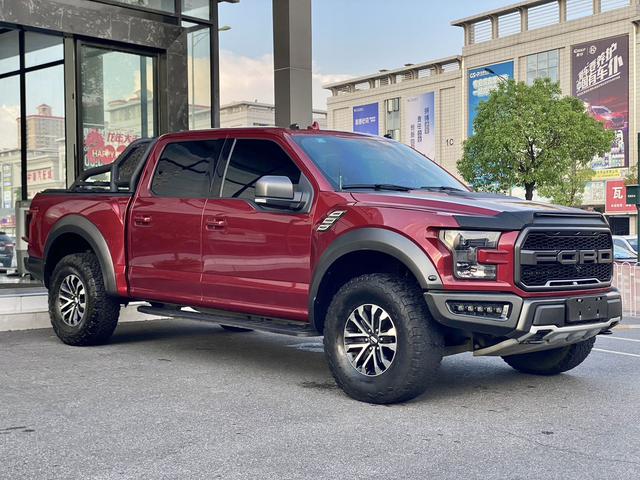 Ford F-150 Raptor